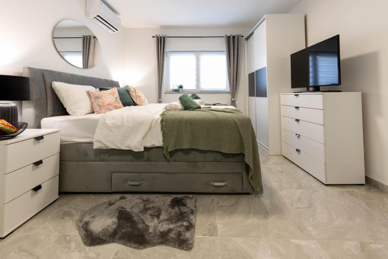 Apartmani Sun & Moon بييلوفار المظهر الخارجي الصورة