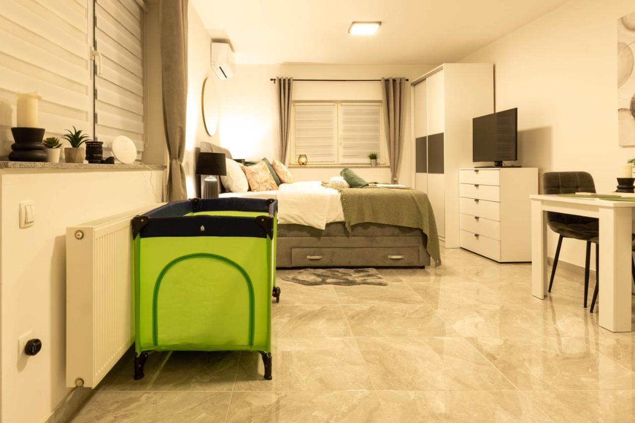 Apartmani Sun & Moon بييلوفار المظهر الخارجي الصورة